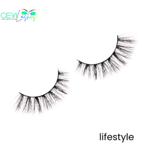 Handmade Faux Mink Eyelashes Lifestyle