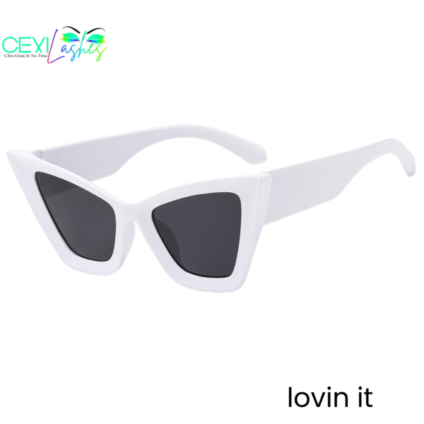 Large Frame Cat Eye Sunglasses - Lovin It - White